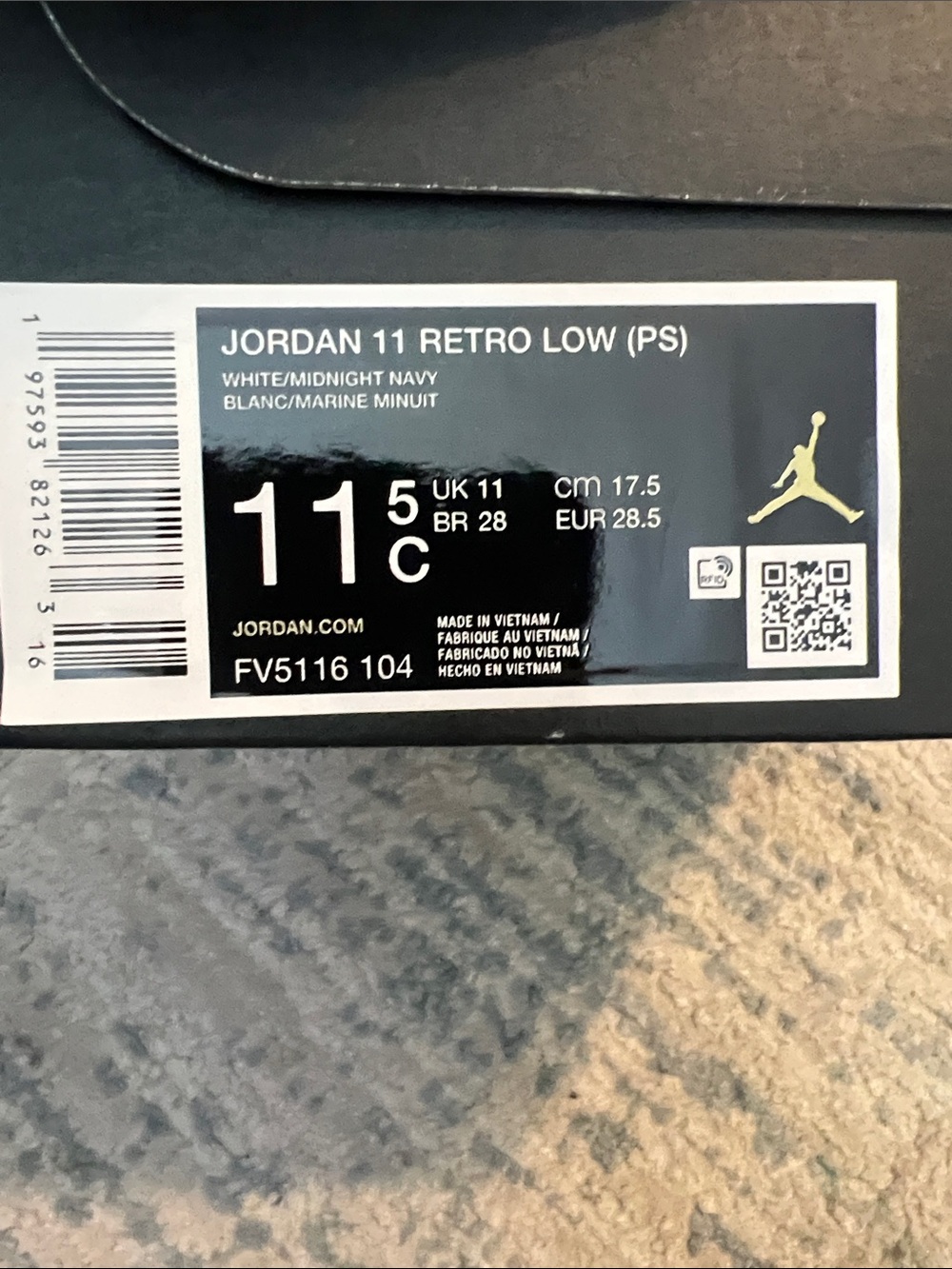 JORDAN 11 Low sz 11.5C kids - Picture 6 of 6